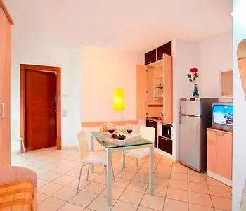 Il Tulipano 3* Ριτσιόνε