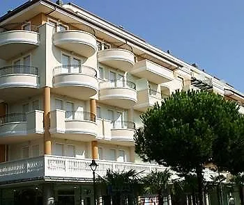 Il Tulipano Lejlighedshotel Riccione